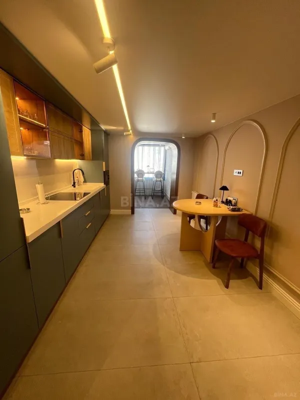 Satılır 3 otaqlı mənzil 100 m²