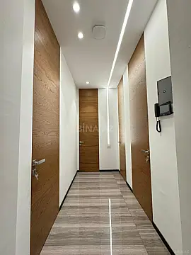 Satılır 5 otaqlı həyət evi 400 m²