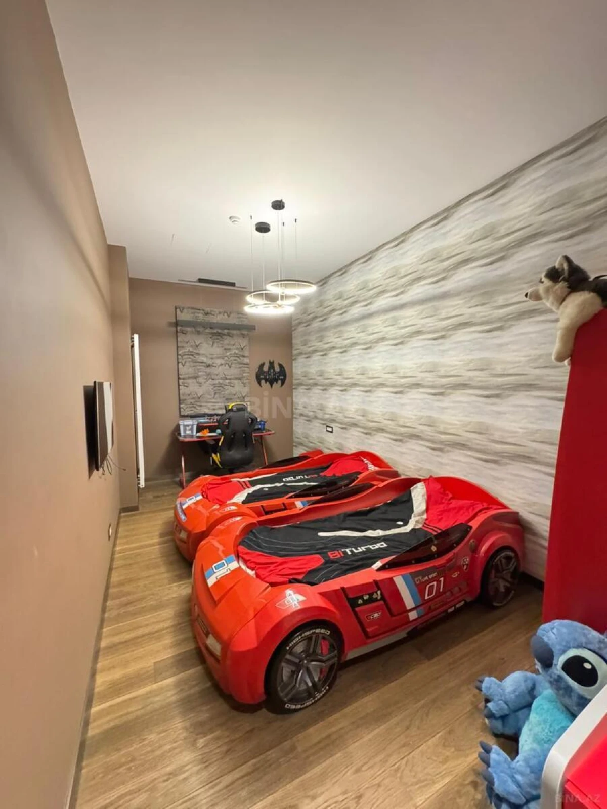 Satılır 5 otaqlı həyət evi 400 m²