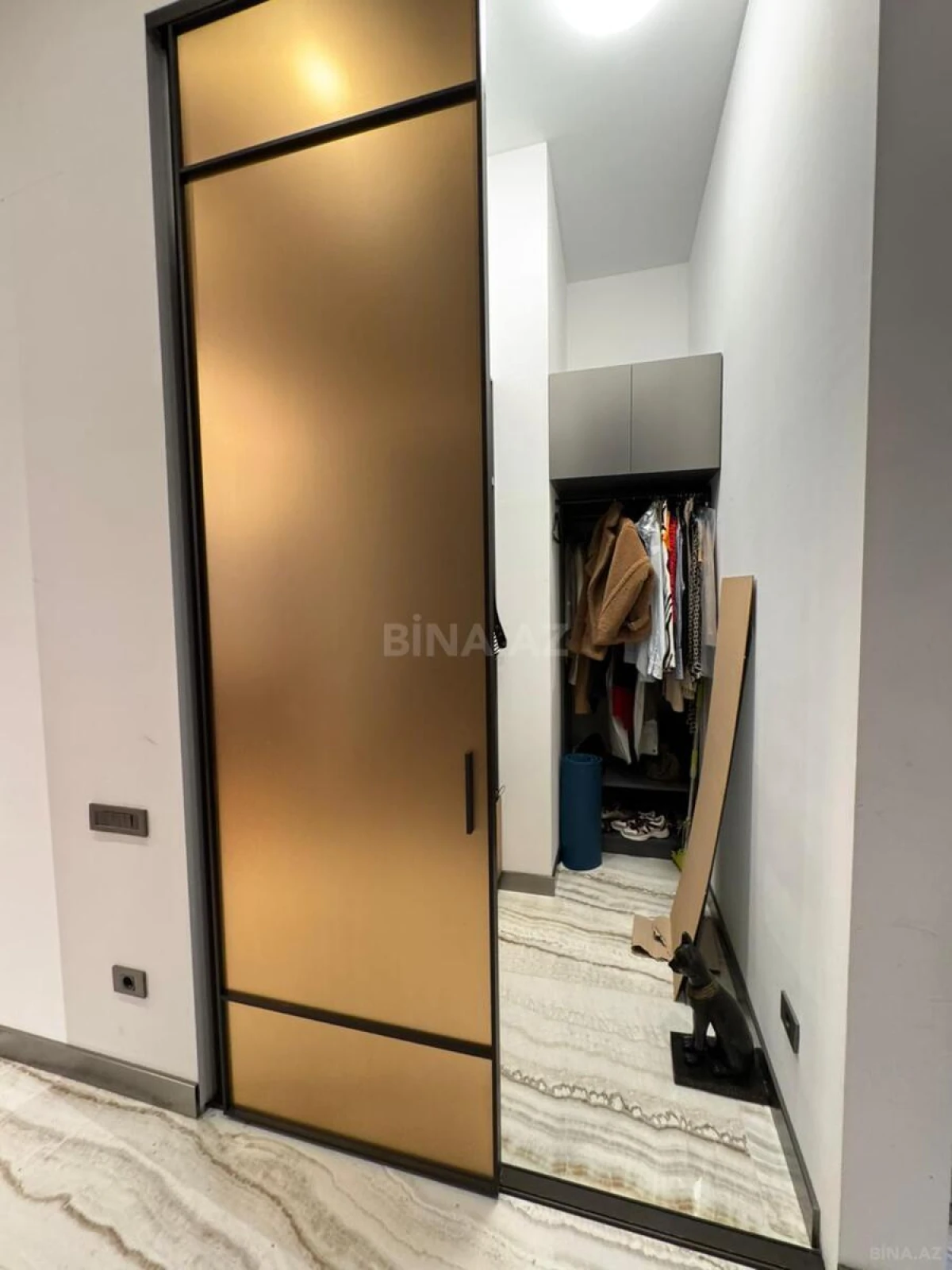 Satılır 5 otaqlı həyət evi 400 m²