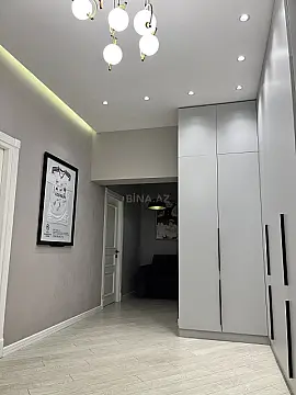 Satılır 2 otaqlı mənzil 88 m²