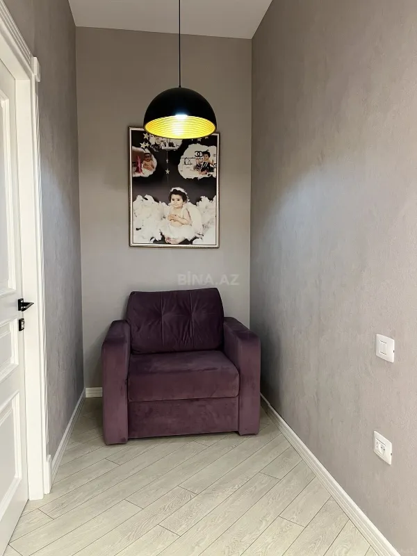 Satılır 2 otaqlı mənzil 88 m²