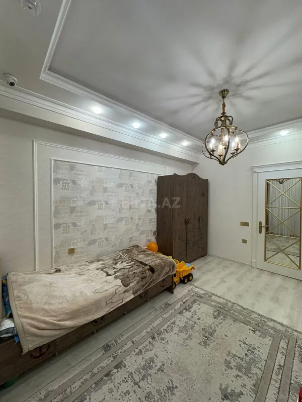 Satılır 3 otaqlı mənzil 100 m²
