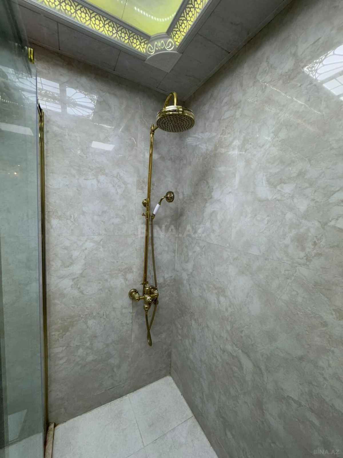 Satılır 3 otaqlı mənzil 100 m²