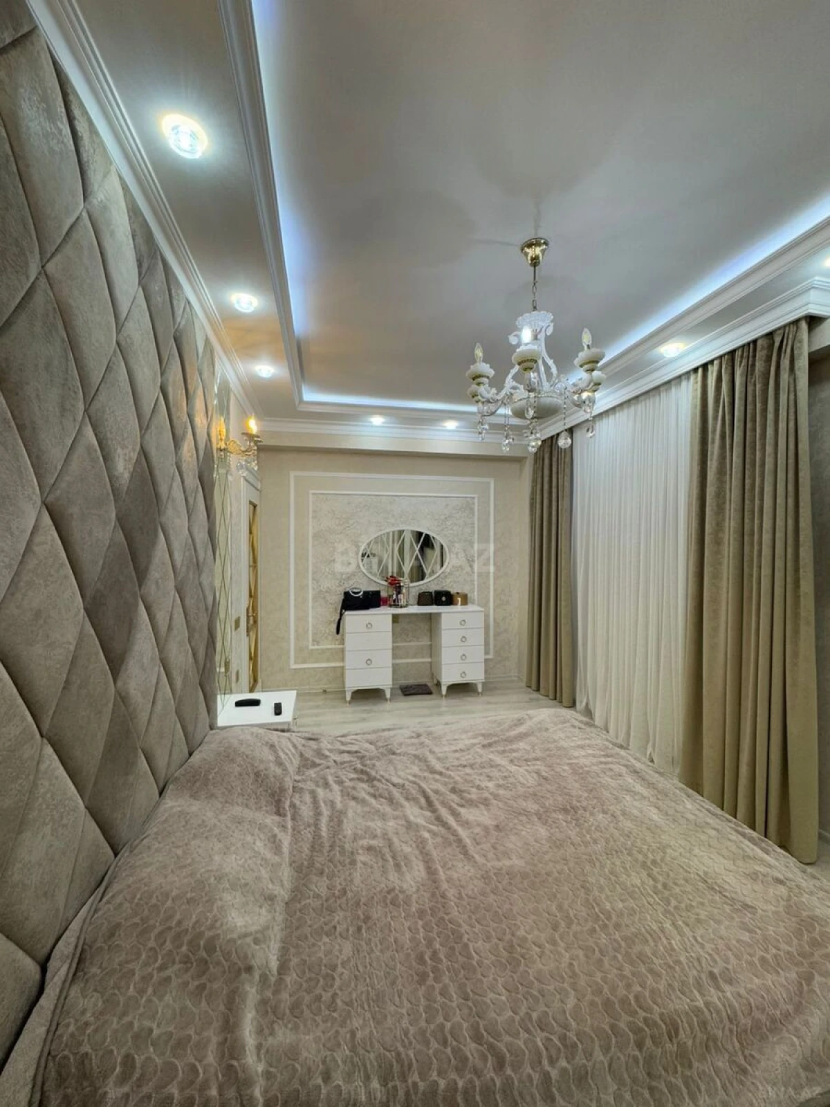 Satılır 3 otaqlı mənzil 100 m²