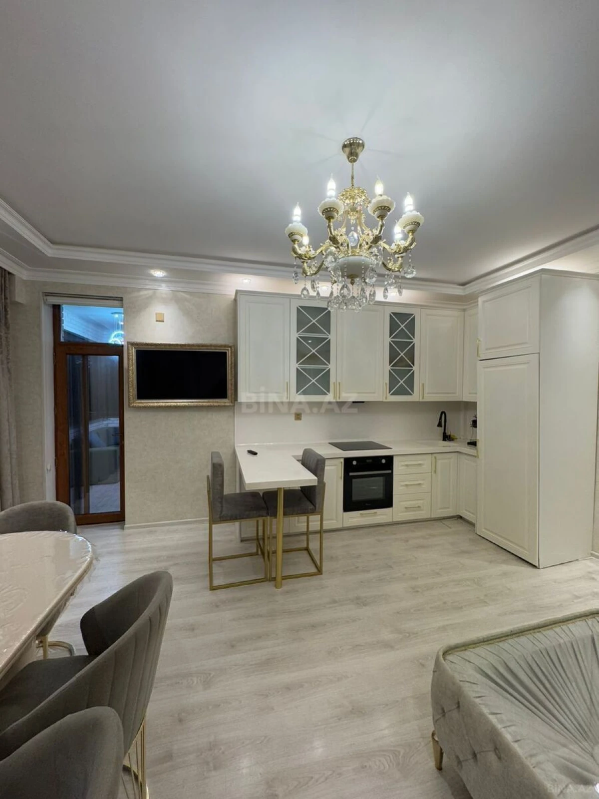 Satılır 3 otaqlı mənzil 100 m²