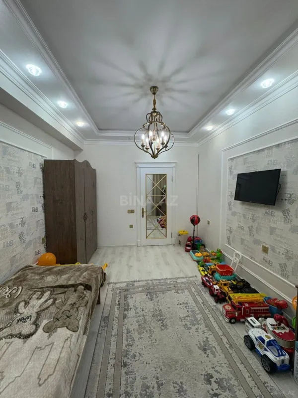Satılır 3 otaqlı mənzil 100 m²