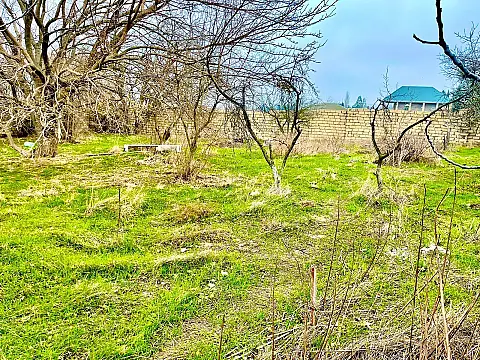 Satılır torpaq sahəsi 8 m²