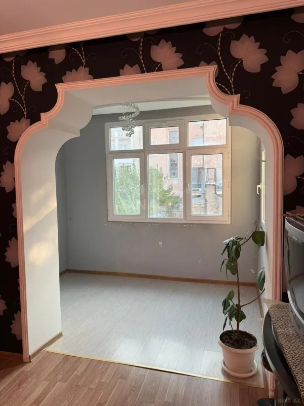 Satılır 1 otaqlı mənzil 38 m²