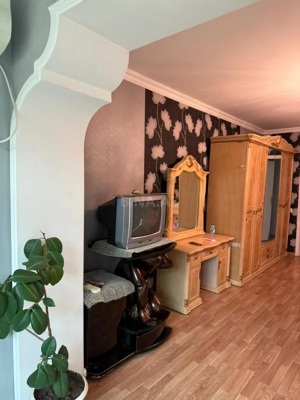 Satılır 1 otaqlı mənzil 38 m²