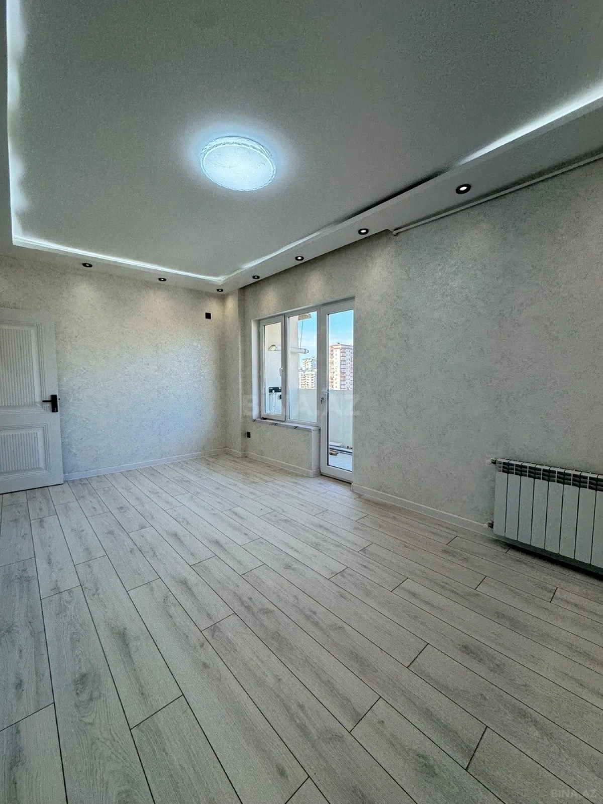 Satılır 2 otaqlı mənzil 45 m²