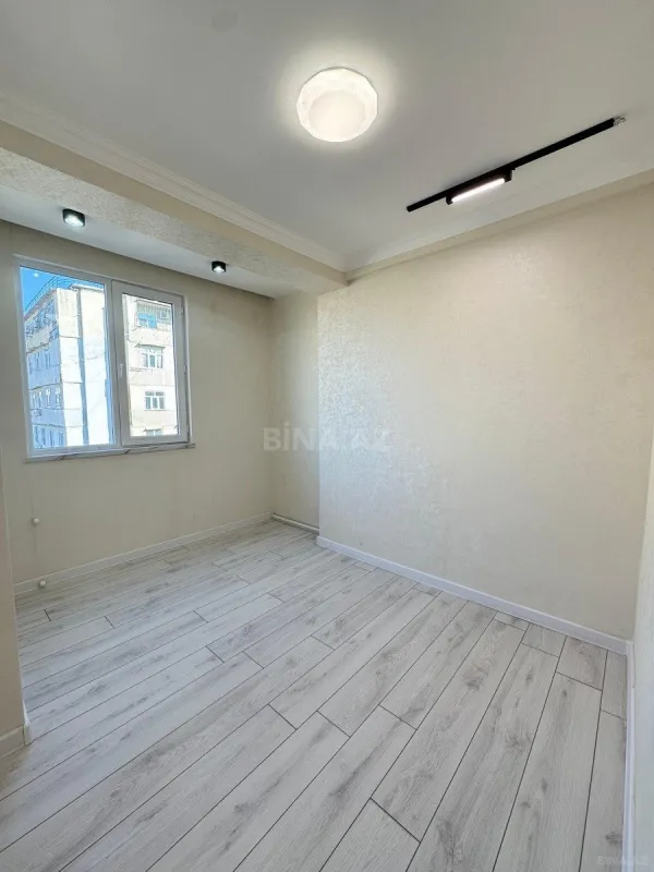 Satılır 2 otaqlı mənzil 45 m²