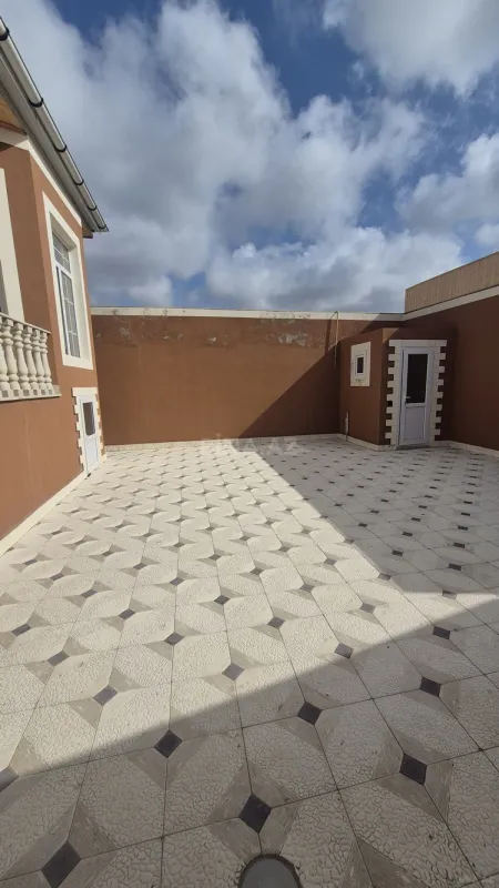 Satılır 3 otaqlı həyət evi 90 m²