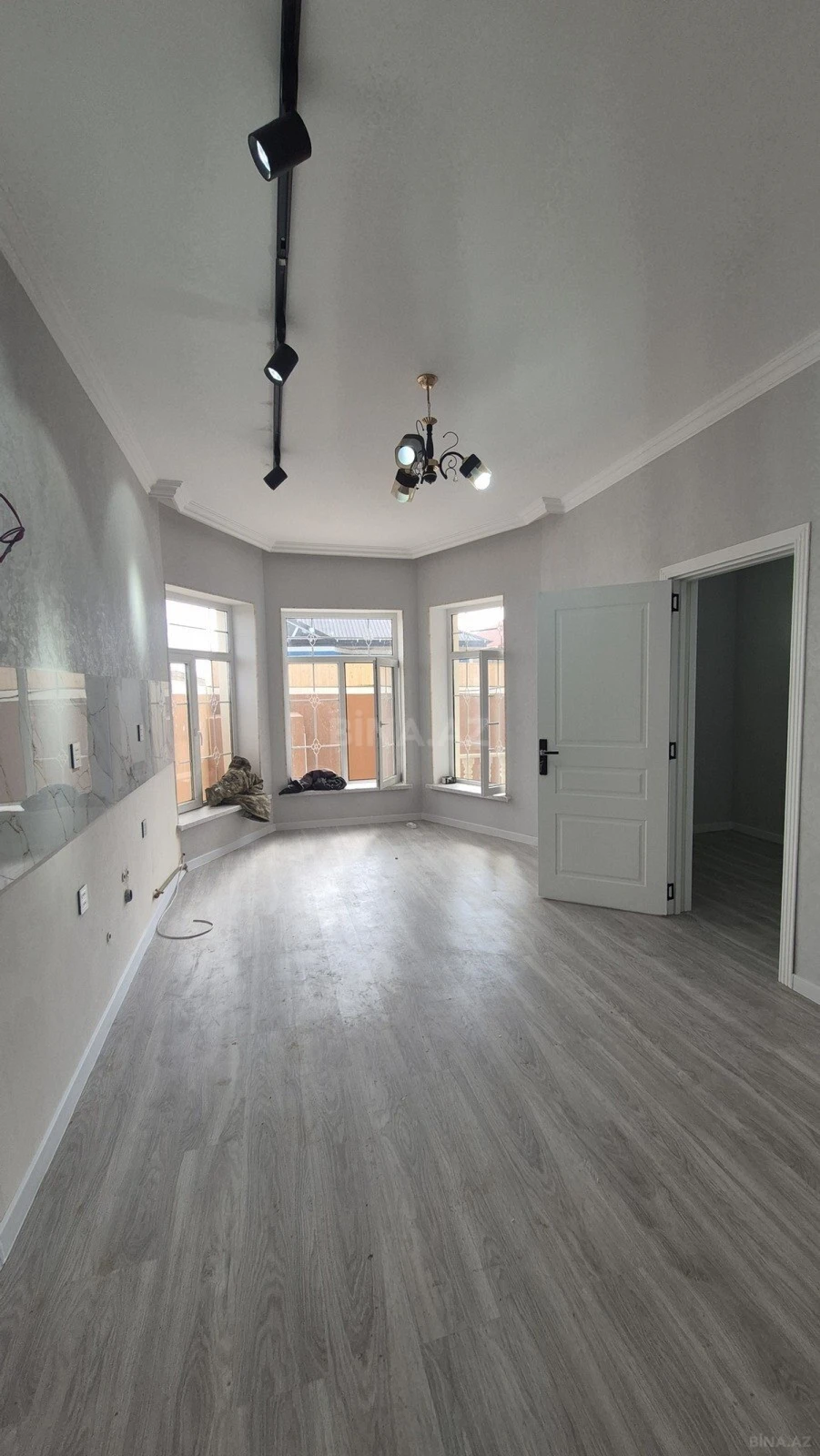 Satılır 3 otaqlı həyət evi 90 m²