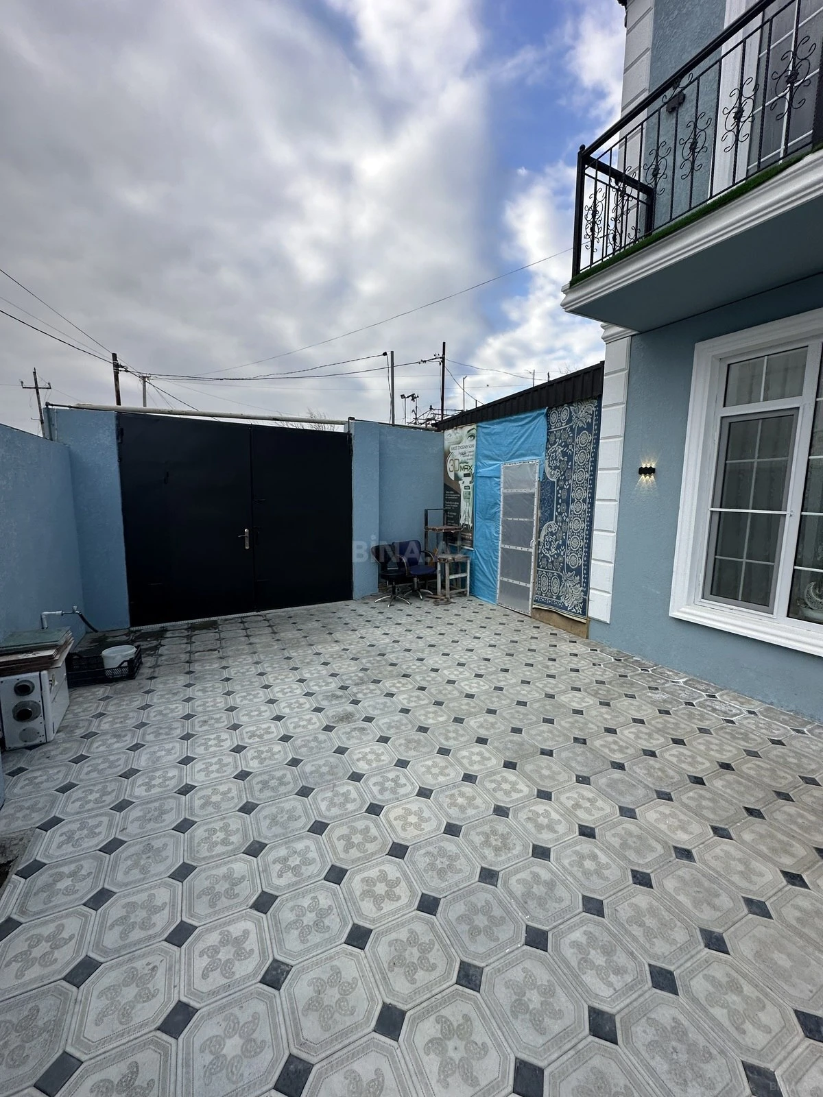 Satılır 4 otaqlı həyət evi 180 m²