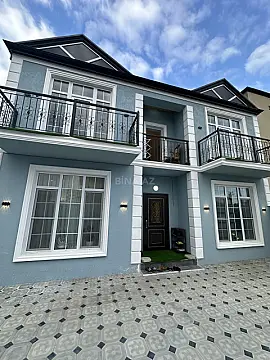 Satılır 4 otaqlı həyət evi 180 m²