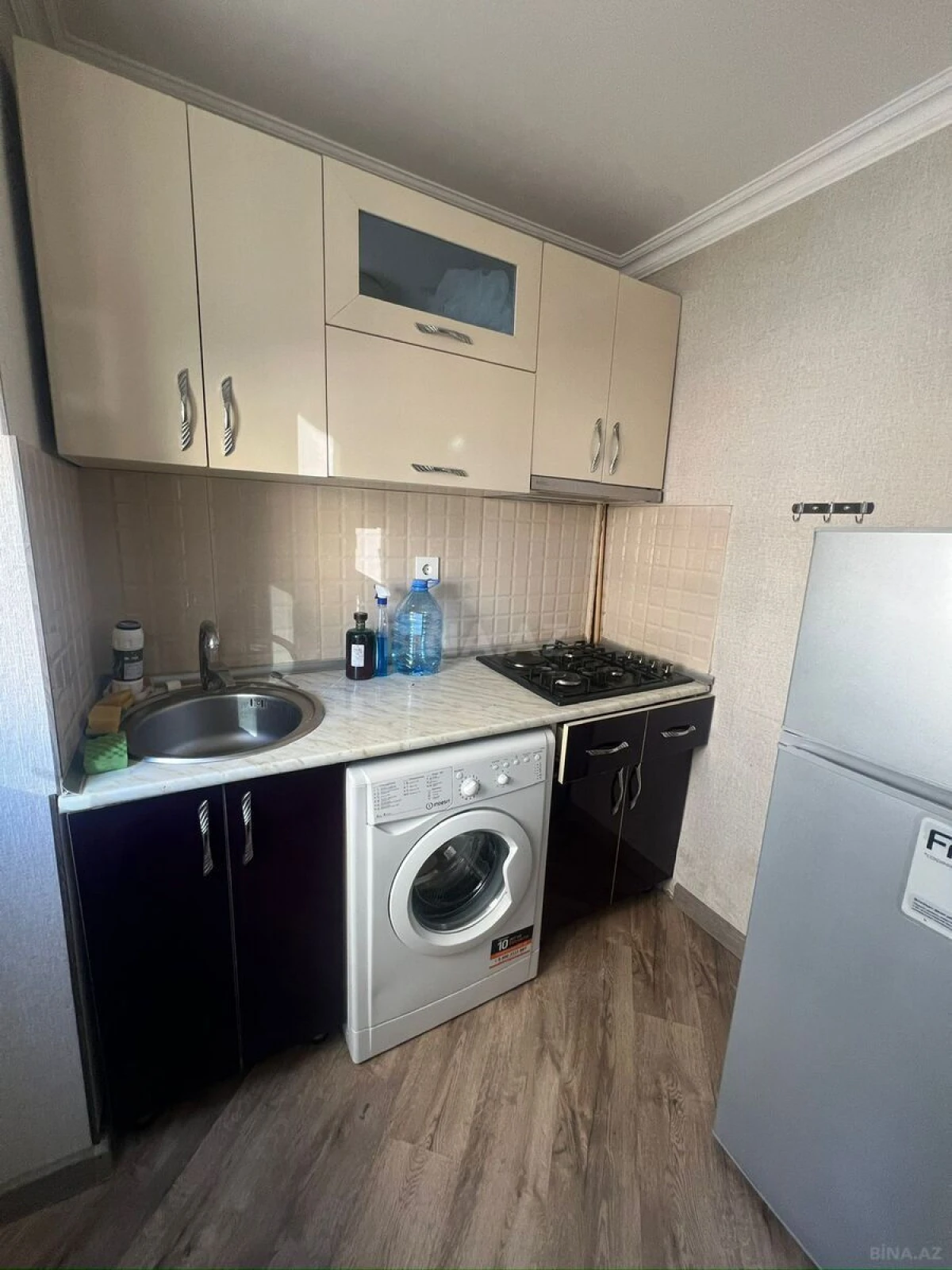 Kirayə verilir 1 otaqlı mənzil 38 m²