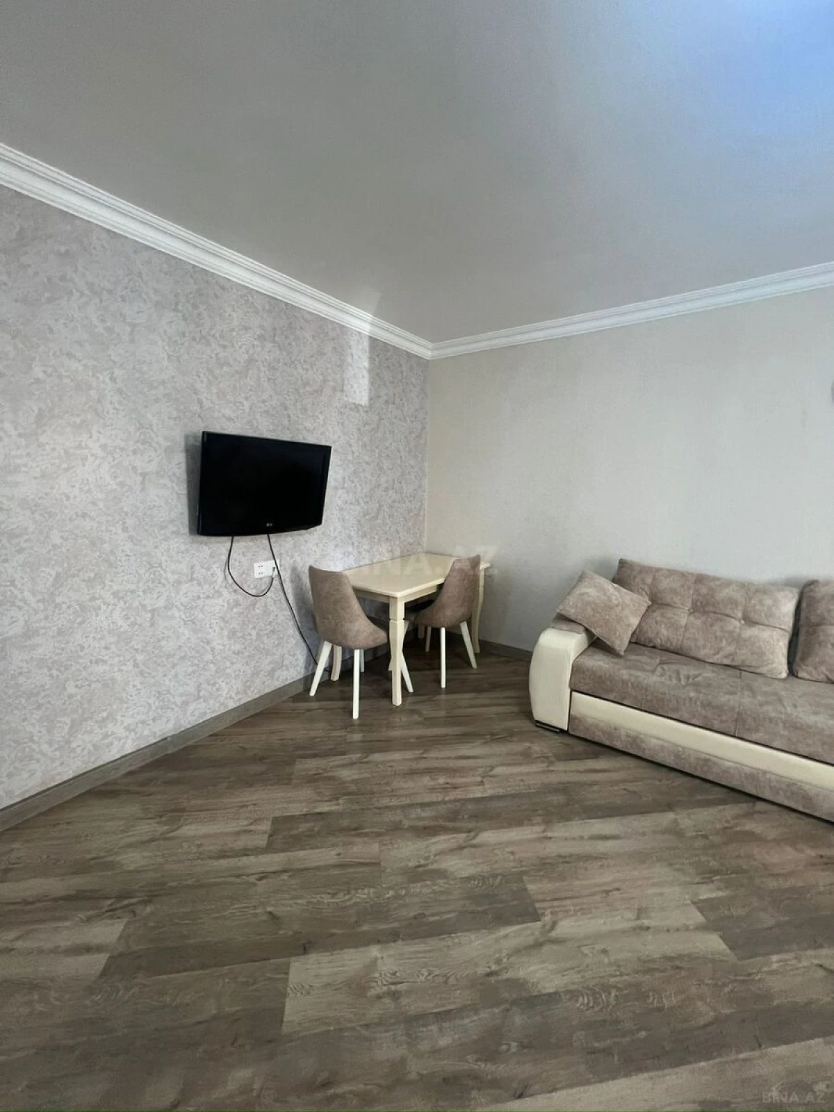 Kirayə verilir 1 otaqlı mənzil 38 m²