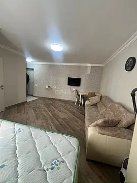 Kirayə verilir 1 otaqlı mənzil 38 m²