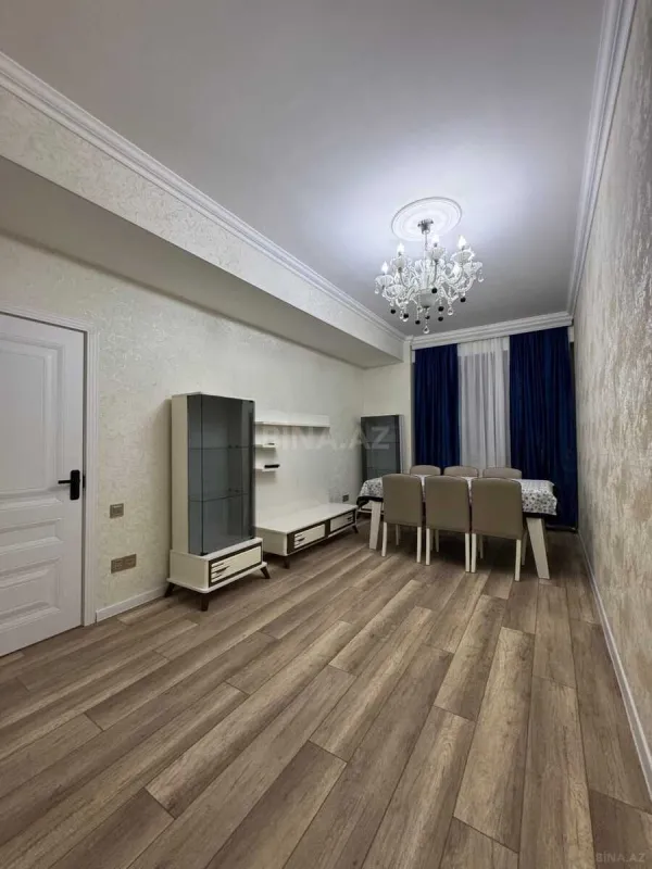 Satılır 2 otaqlı mənzil 60 m²