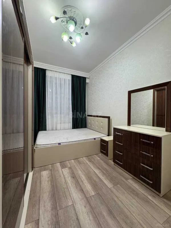 Satılır 2 otaqlı mənzil 60 m²