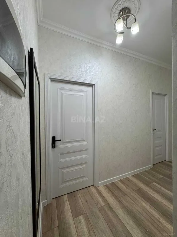 Satılır 2 otaqlı mənzil 60 m²