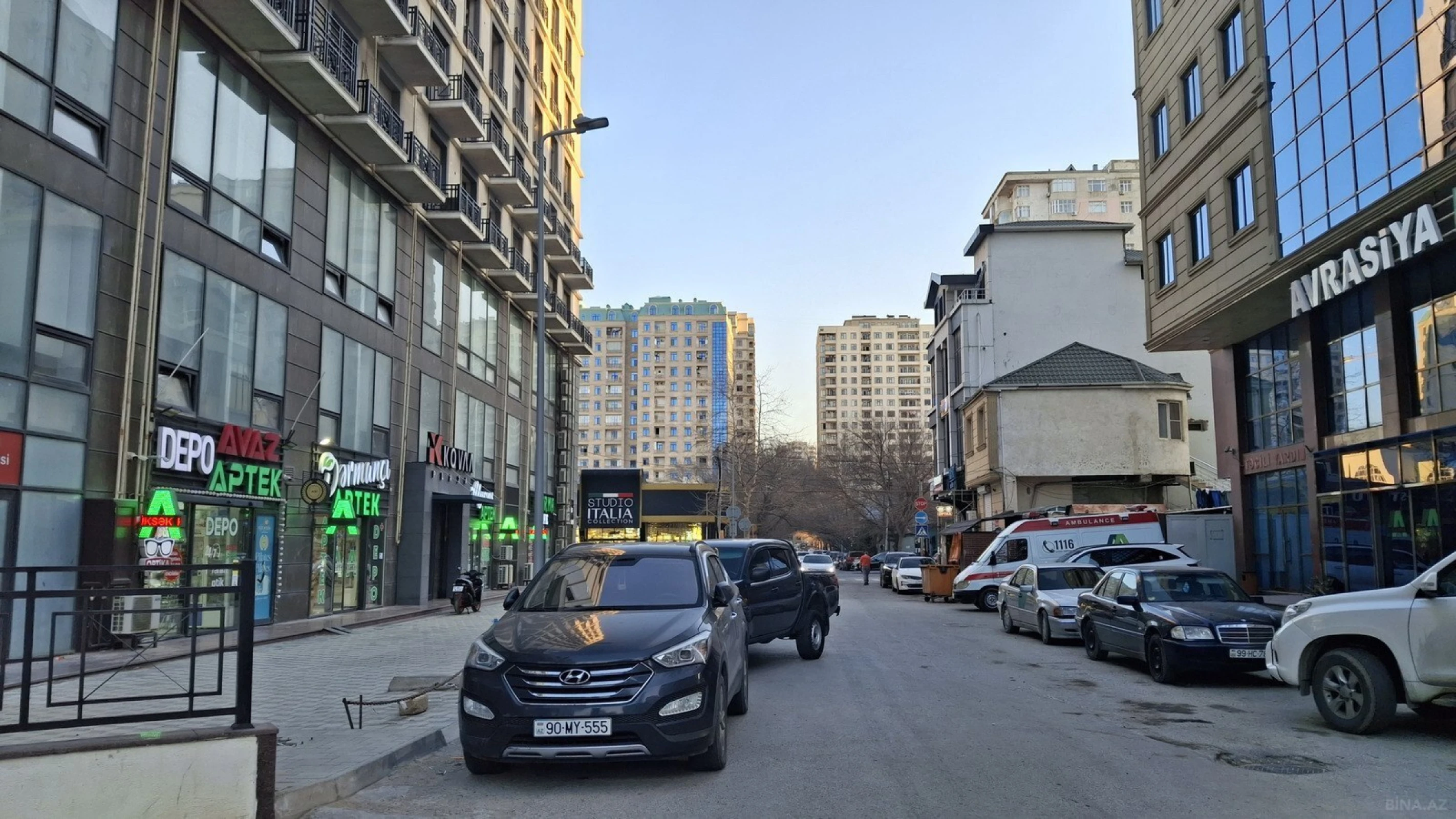 Satılır 5 otaqlı həyət evi 192 m²
