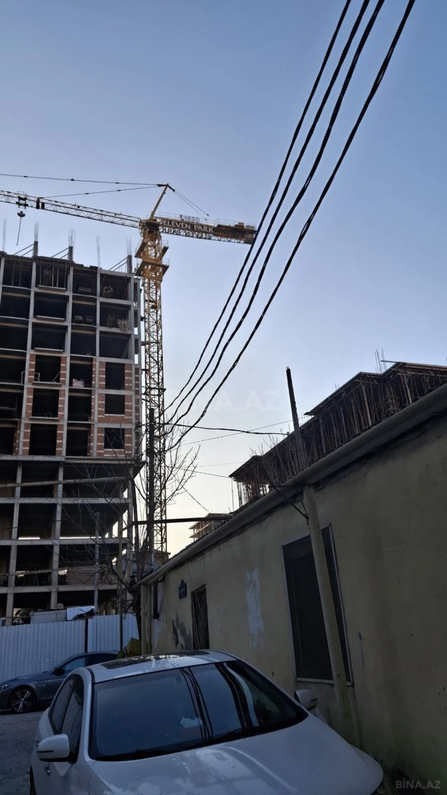 Satılır 5 otaqlı həyət evi 192 m²