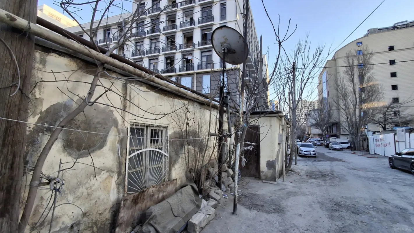 Satılır 5 otaqlı həyət evi 192 m²