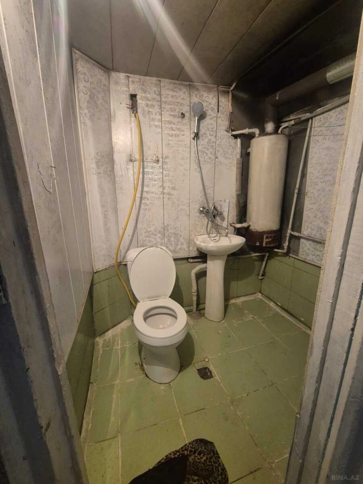 Satılır 1 otaqlı mənzil 40 m²