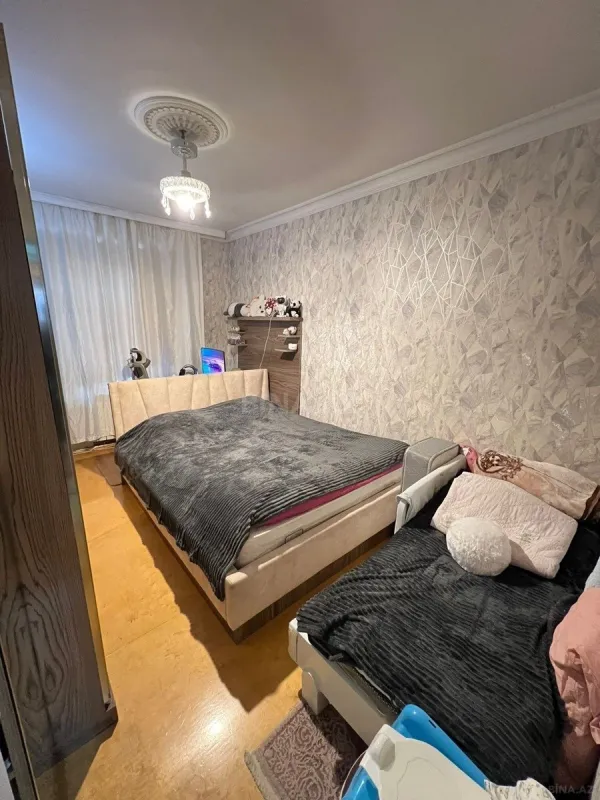 Satılır 3 otaqlı mənzil 75 m²