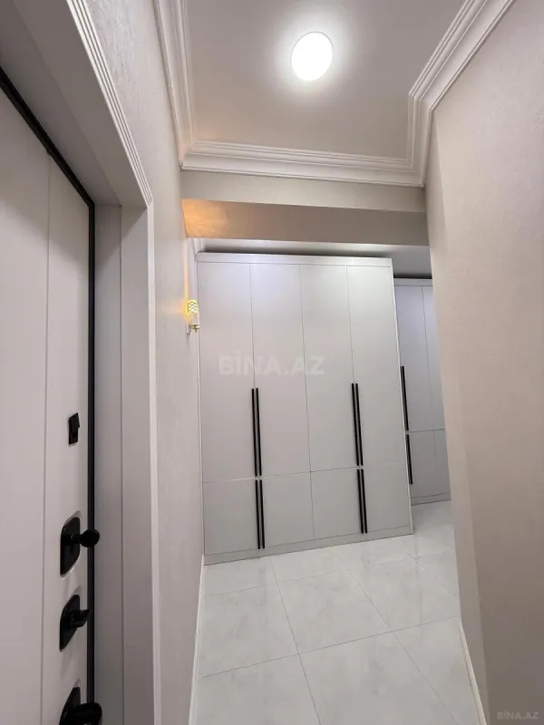 Satılır 2 otaqlı mənzil 69 m²