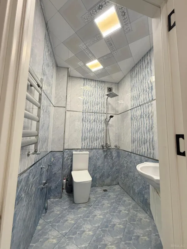 Satılır 2 otaqlı mənzil 69 m²