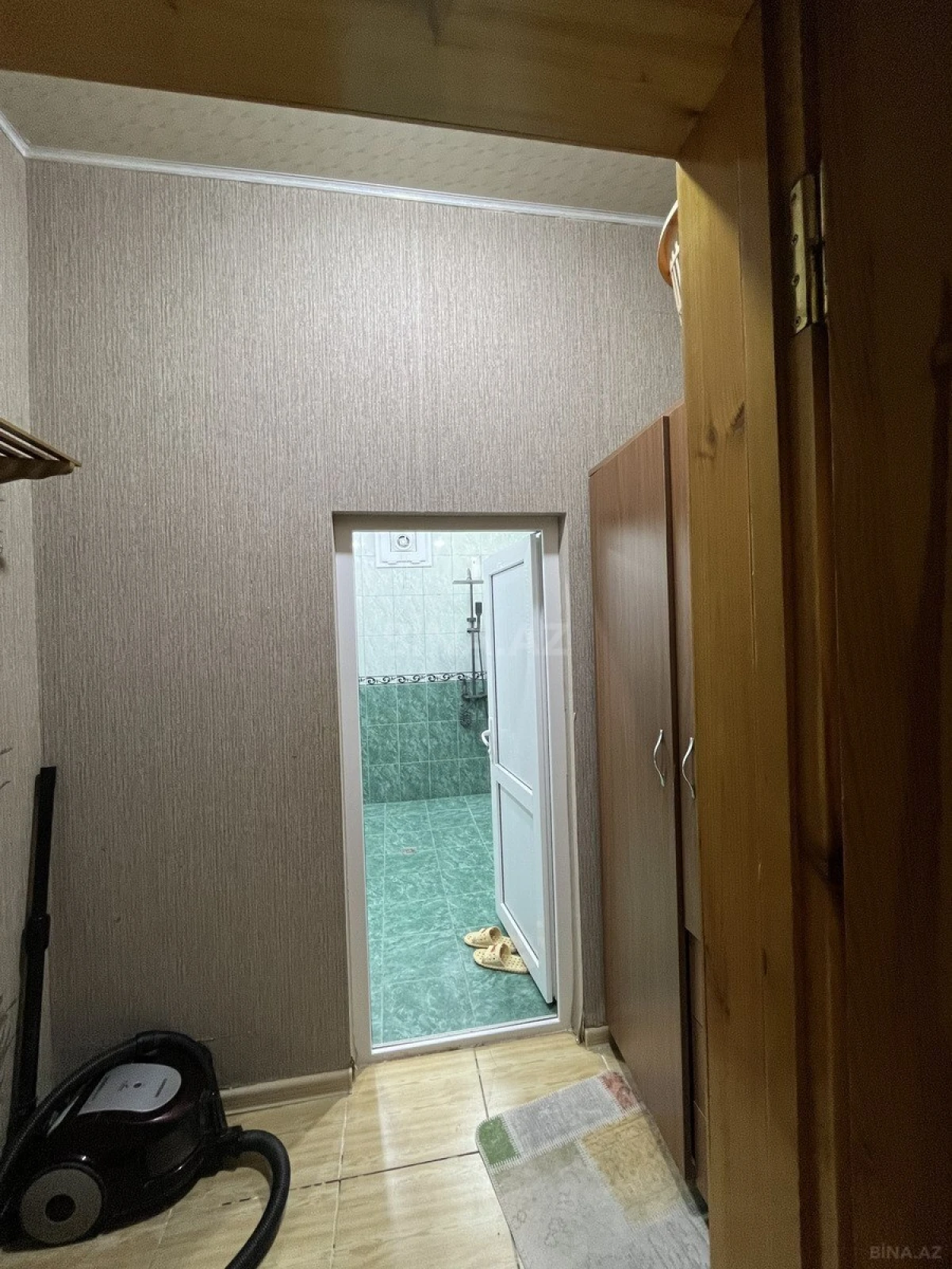 Satılır 6 otaqlı həyət evi 200 m²