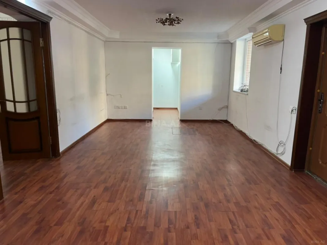 Kirayə verilir obyekt 100 m²