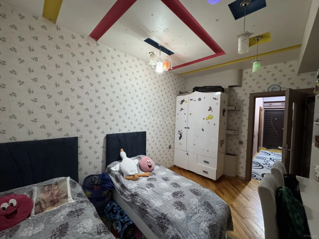 Satılır 3 otaqlı mənzil 70 m²