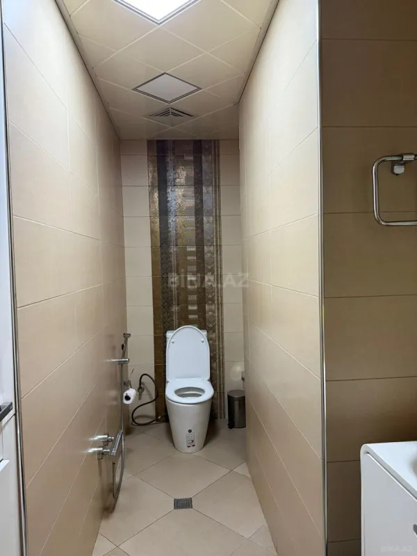 Kirayə verilir 3 otaqlı mənzil 120 m²