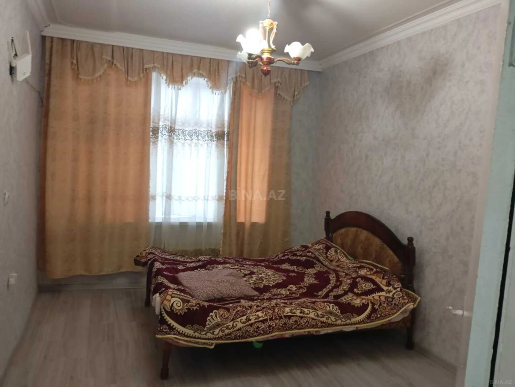 Satılır 3 otaqlı mənzil 75 m²