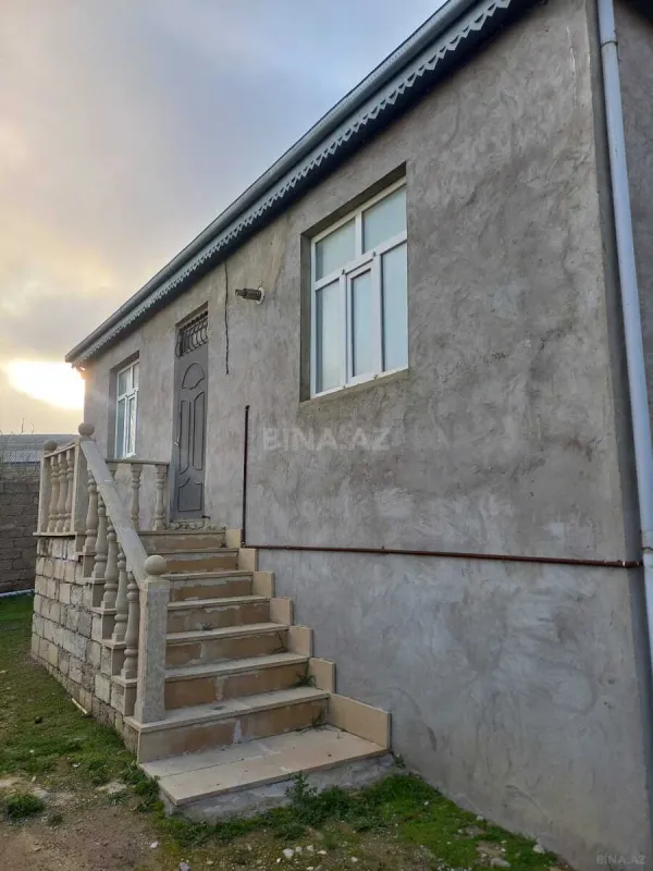Satılır 3 otaqlı həyət evi 90 m²