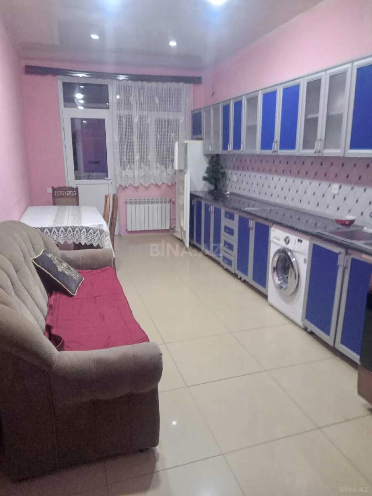 Satılır 2 otaqlı mənzil 100 m²