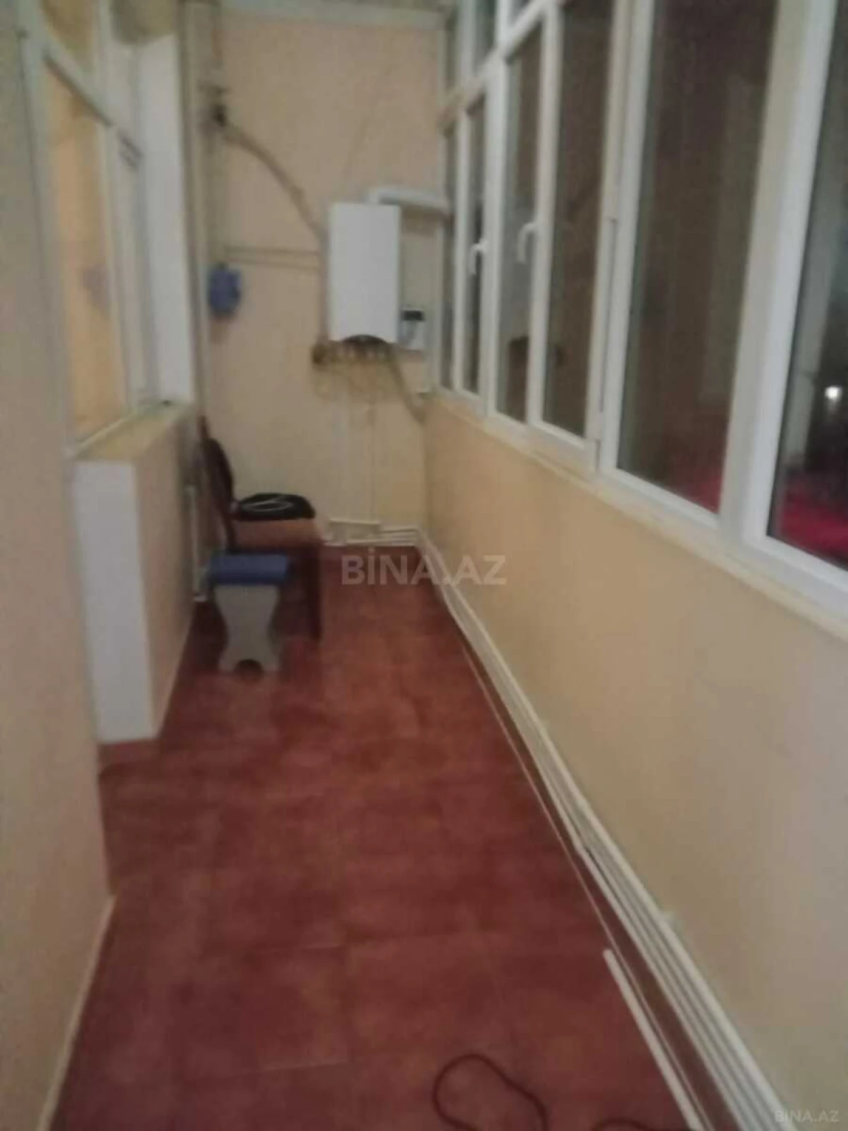 Satılır 2 otaqlı mənzil 100 m²
