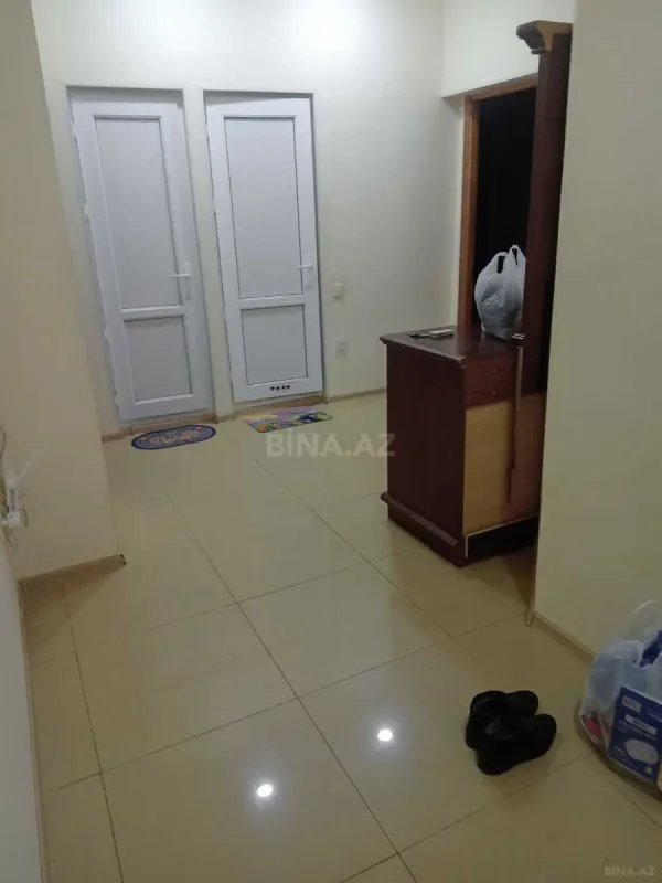 Satılır 2 otaqlı mənzil 100 m²