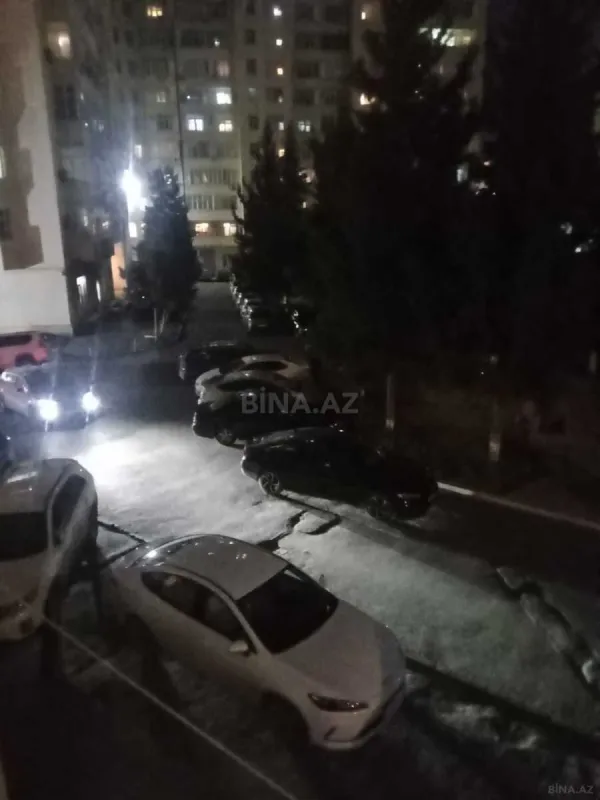 Satılır 2 otaqlı mənzil 100 m²