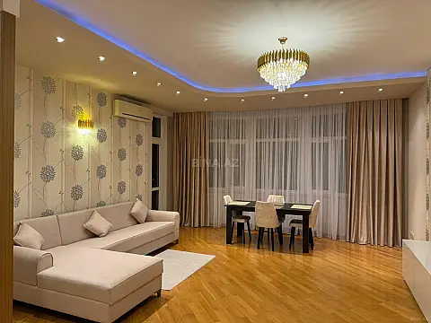 Kirayə verilir 3 otaqlı mənzil 110 m² — Bakı, Nəsimi 3 otaq 110.00 m²