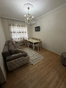 Satılır 2 otaqlı həyət evi 60 m²