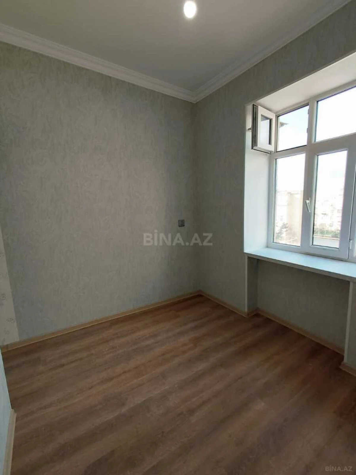 Satılır 1 otaqlı mənzil 32 m²