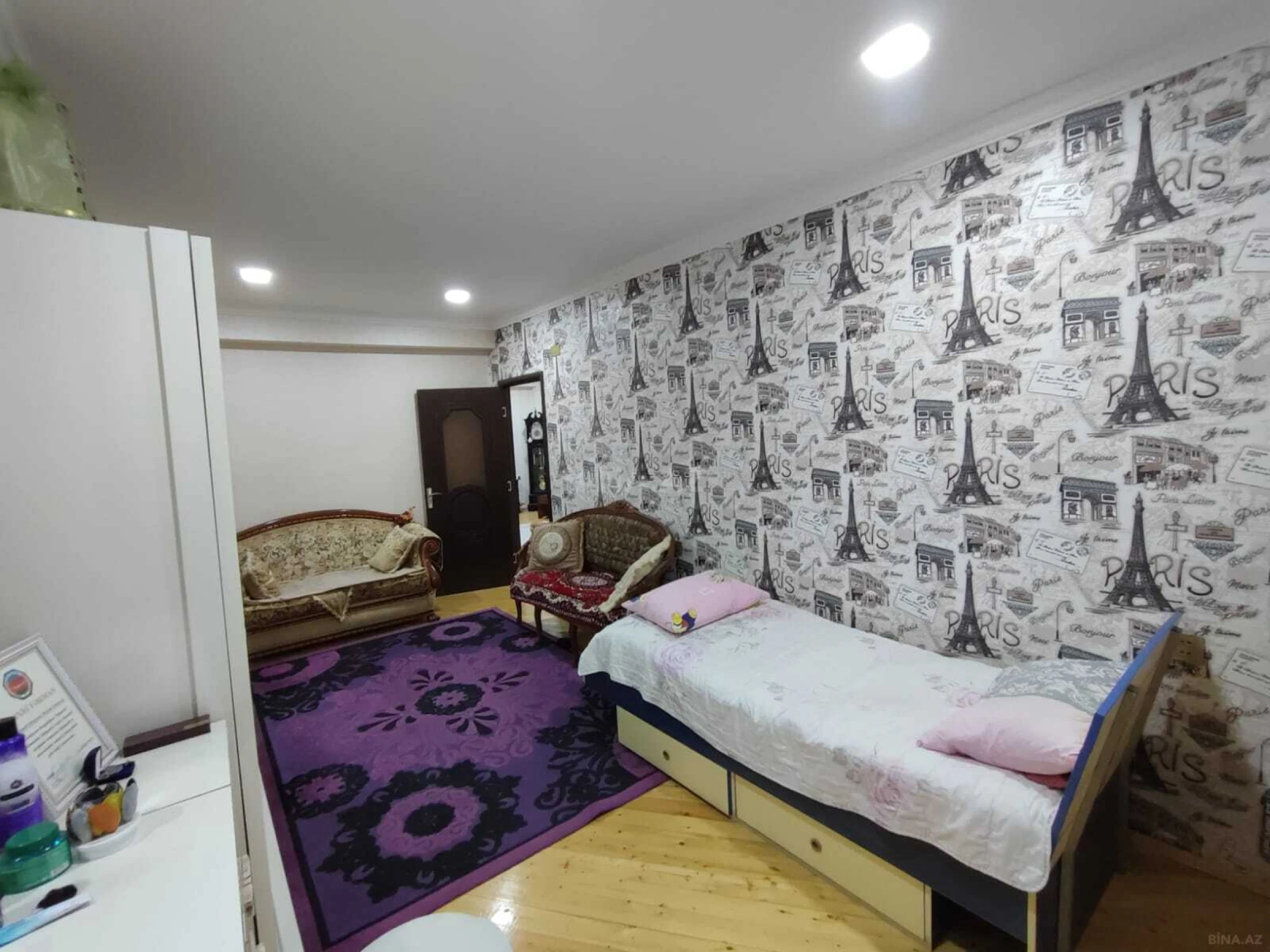 Satılır 3 otaqlı mənzil 144 m²