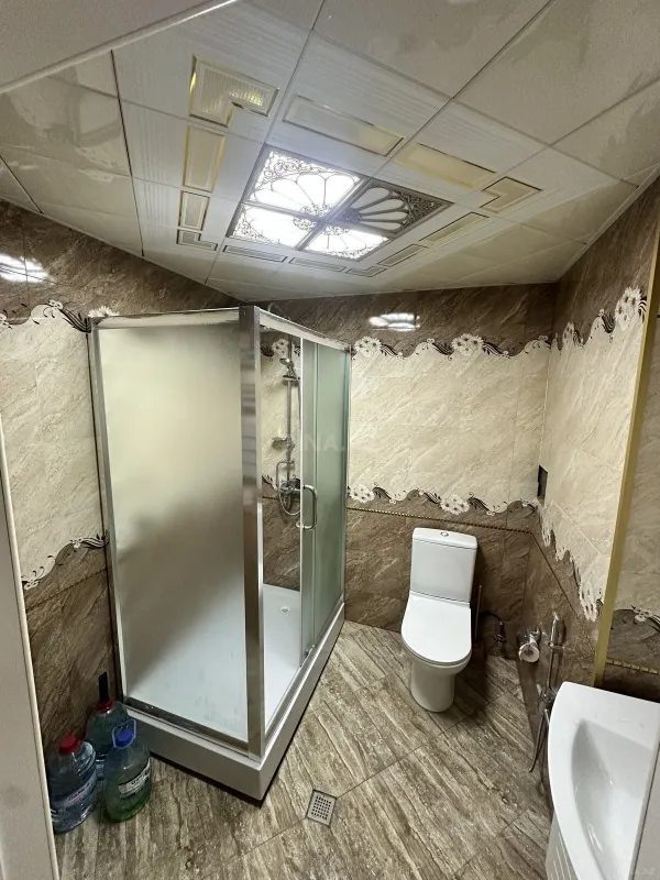 Satılır 2 otaqlı mənzil 80 m²