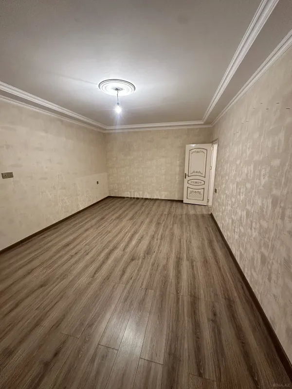 Satılır 2 otaqlı mənzil 80 m²
