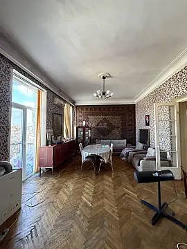 Satılır 3 otaqlı mənzil 95 m² — Bakı, Bakıxanov 3 otaq 95.00 m²